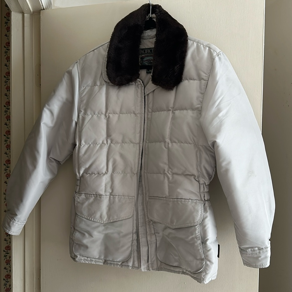 Medium double cargo pocket removable faux fur collar jacket